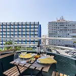 Lägenhet Classic & Spacious Flat W/ Balcony By Hostwise Monte Gordo