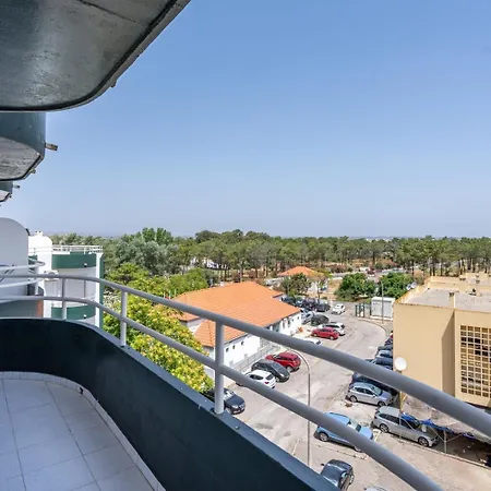 Lägenhet Classic & Spacious Flat W/ Balcony By Hostwise Monte Gordo